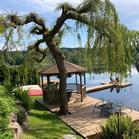 Cottage Lake Bed And Breakfast Woodinville Bagian luar foto