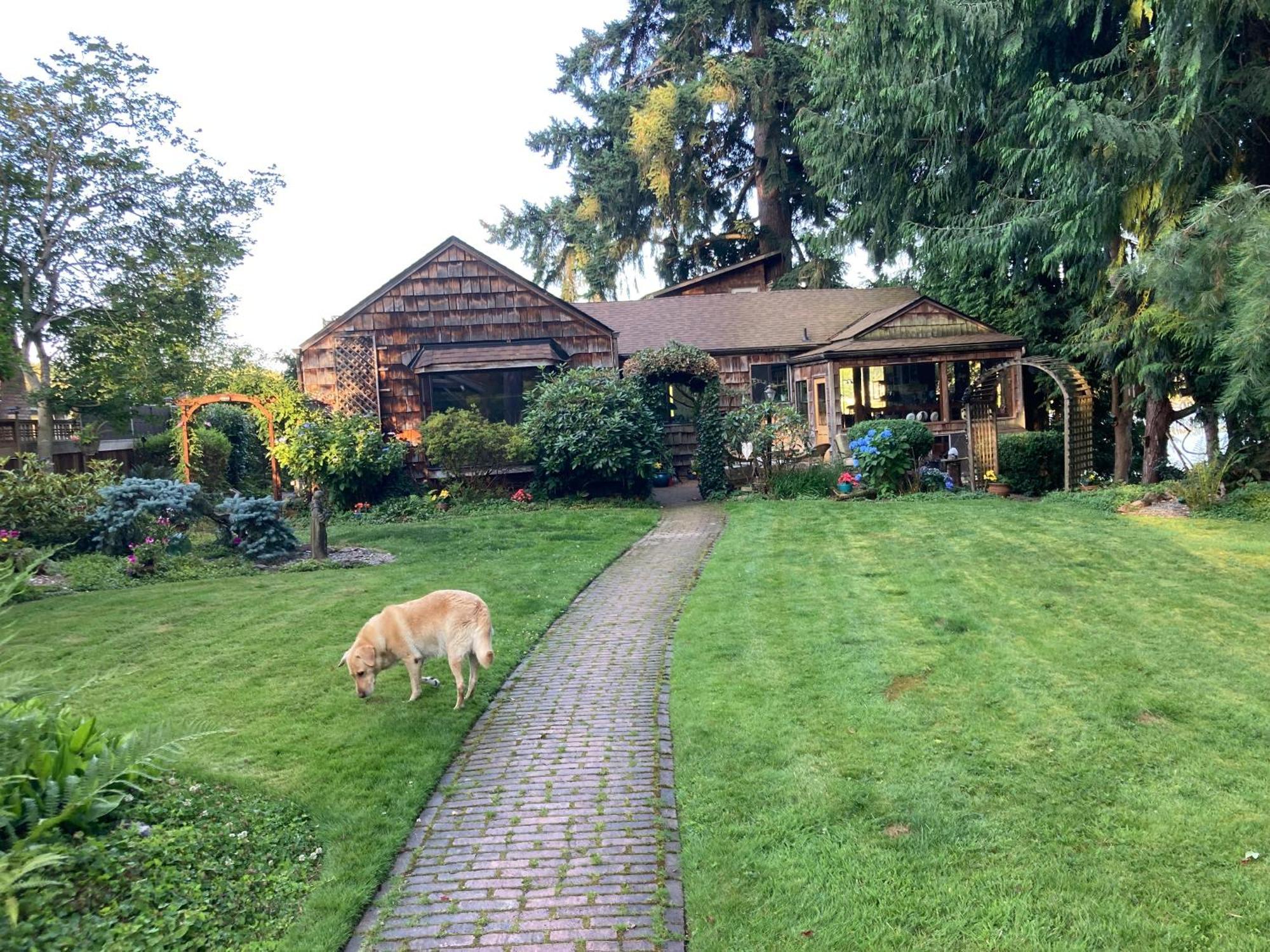 Cottage Lake Bed And Breakfast Woodinville Bagian luar foto