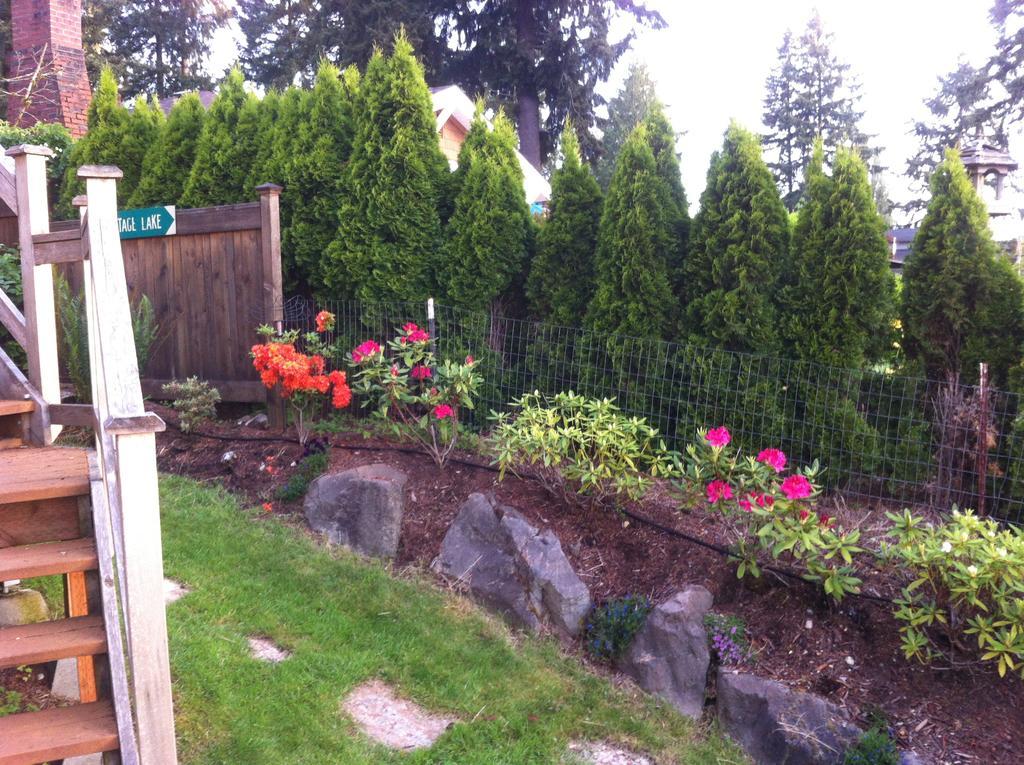 Cottage Lake Bed And Breakfast Woodinville Bagian luar foto
