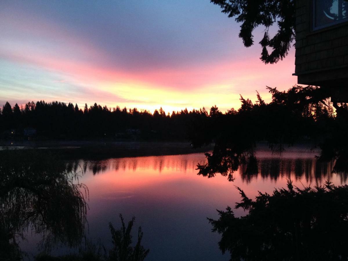 Cottage Lake Bed And Breakfast Woodinville Bagian luar foto